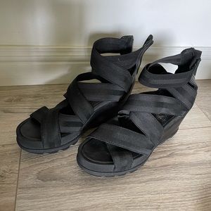 Sorel Wedges - Size 8